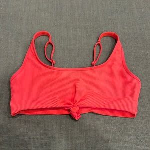 🌷 Frankie’s Bikinis Greer Ribbed knot bikini top